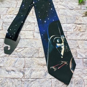 Vintage 90’s Star Wars Tie